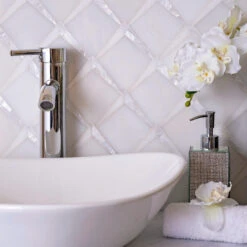 Arrowhead Pearl Marble Mosaic Tile