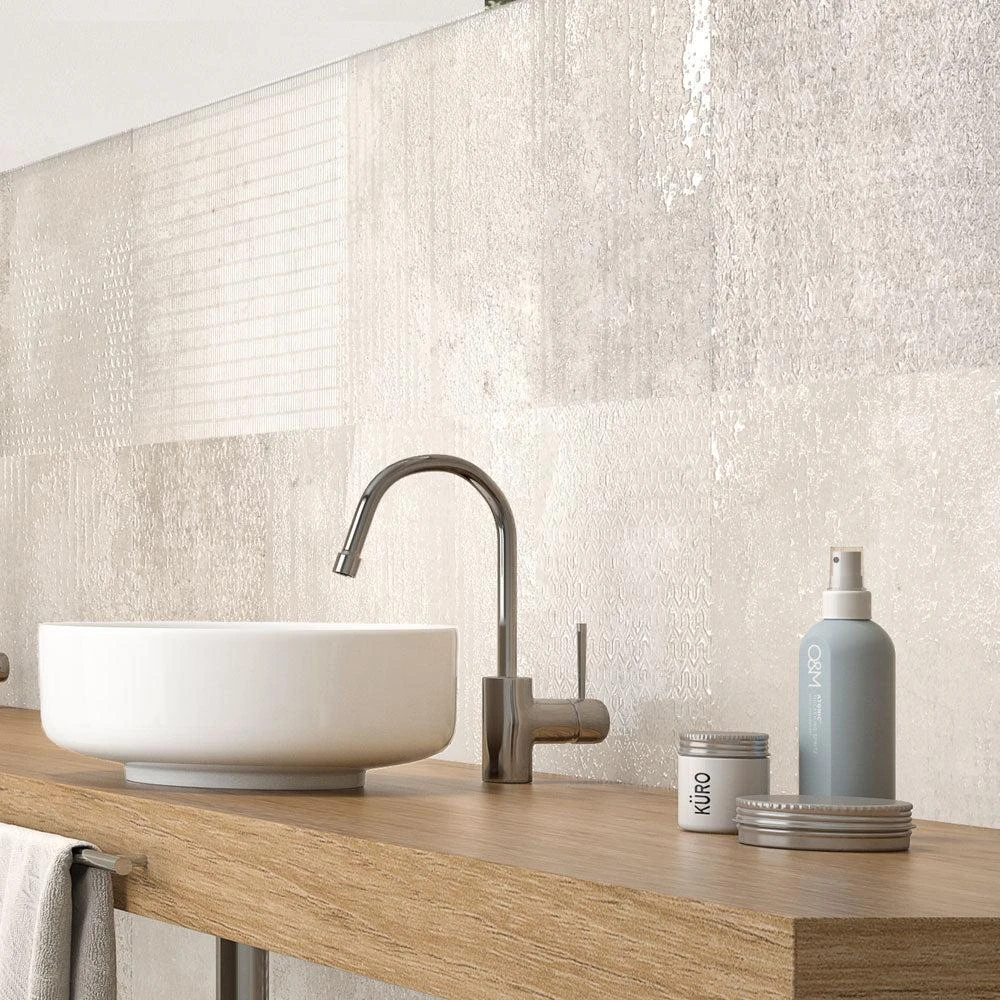 Decor Mistery White B