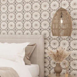 Amira Regal Taupe And Gold