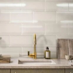 Glacier Beach 8X16 Polished Glass Tile