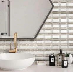 Impression White & Wooden Beige