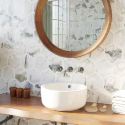 Wavy Hex Calacatta Gold & Thassos Mosaic Tile